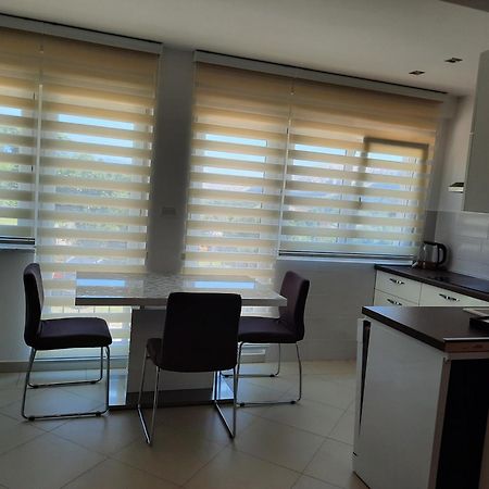 Apartments Myrjam Baška Eksteriør bilde