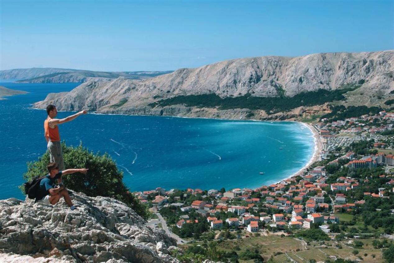 Apartments Myrjam Baška Eksteriør bilde