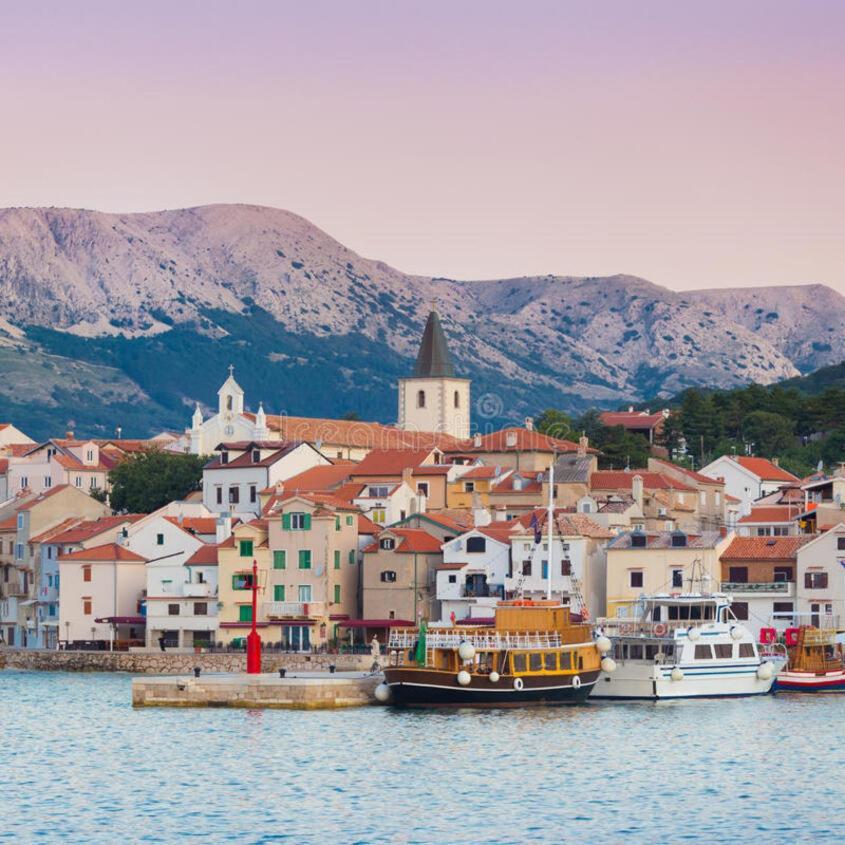 Apartments Myrjam Baška Eksteriør bilde