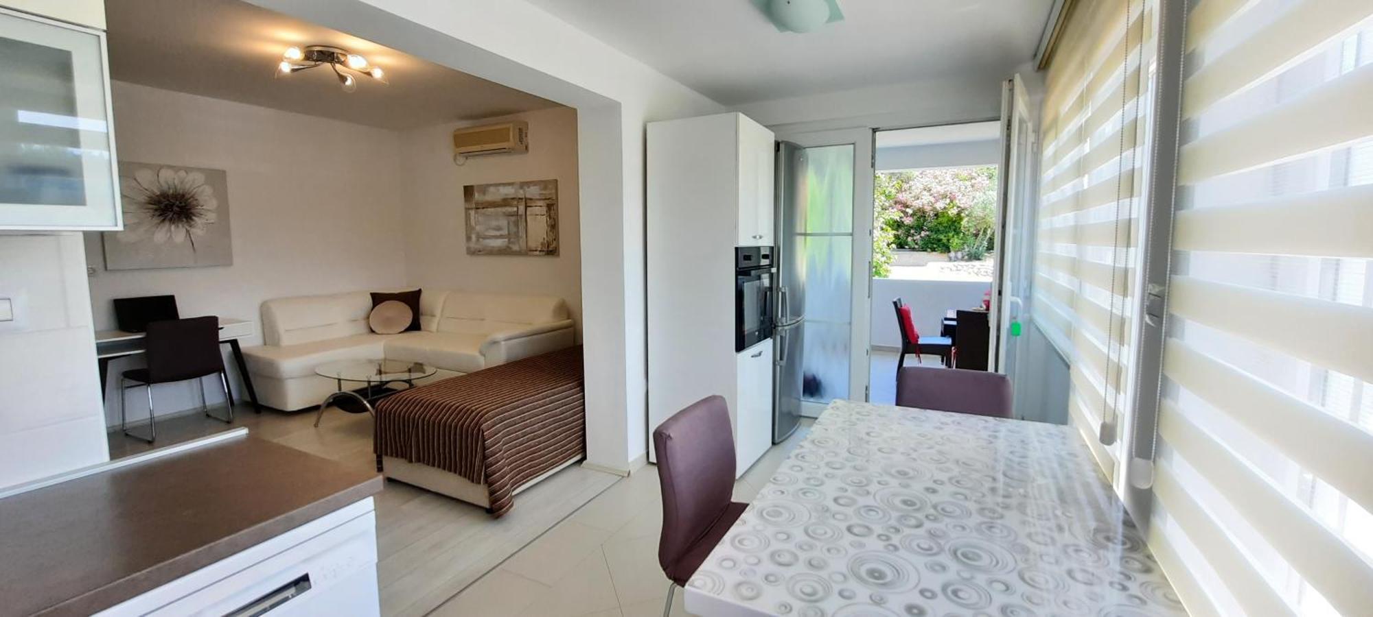 Apartments Myrjam Baška Eksteriør bilde