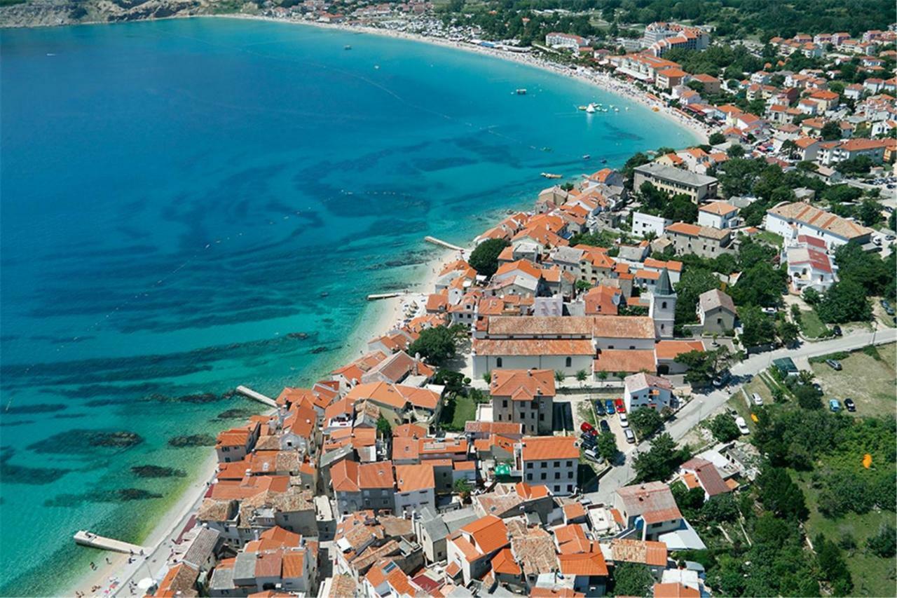 Apartments Myrjam Baška Eksteriør bilde